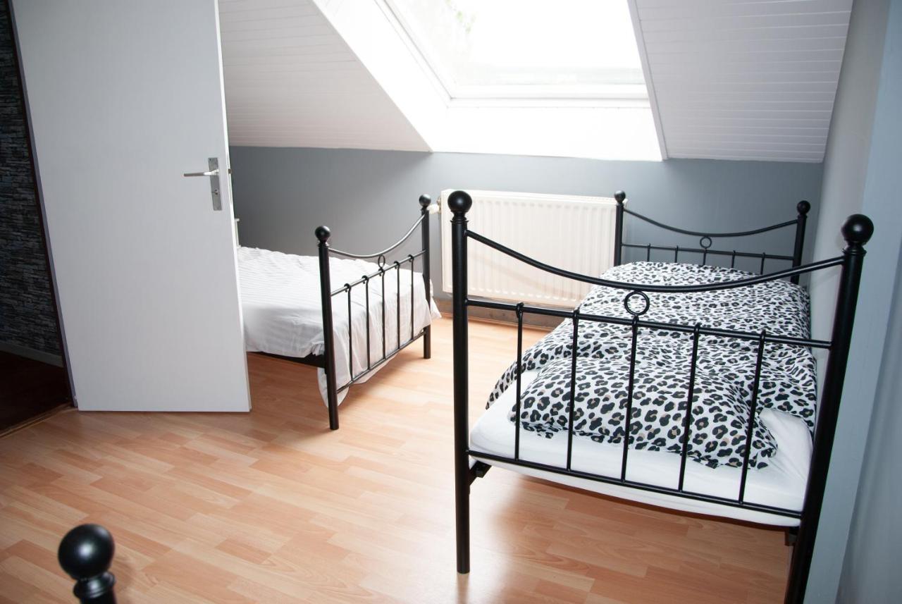 Gite De La Magire Villa Longchamps Kültér fotó